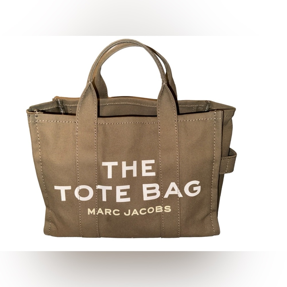 The tote bag